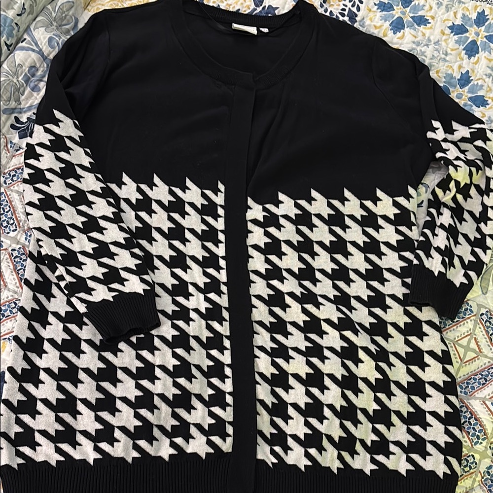 0X:Junarose Black/White Houndstooth Open Front Long Cardigan Sweater NWOT